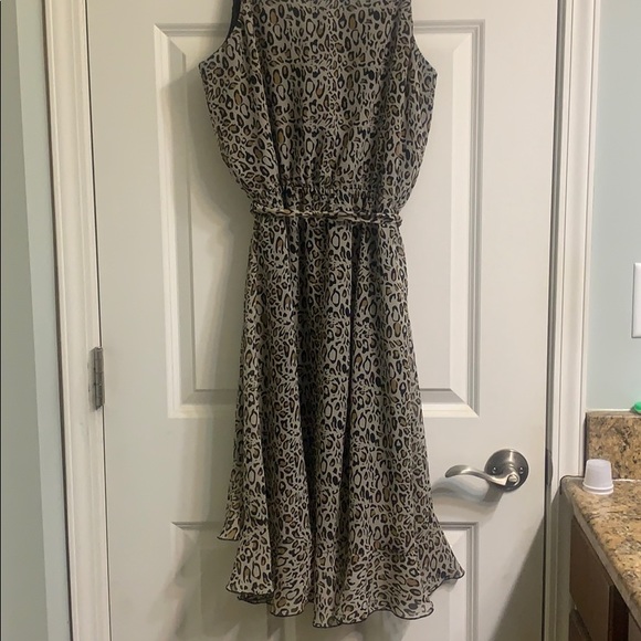 Relativity print dress - Picture 7 of 9